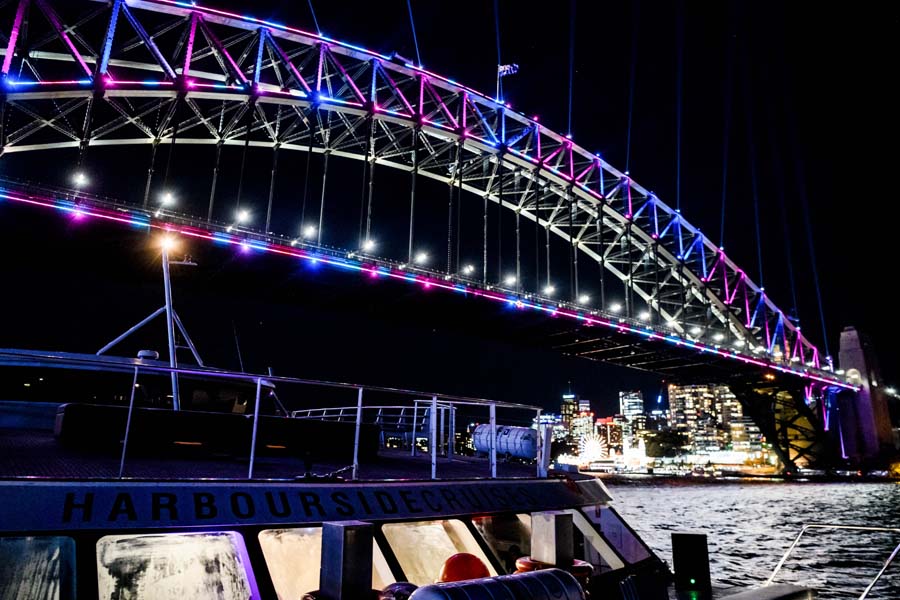 New Zealand Tourist Sydney Vivid Cruises